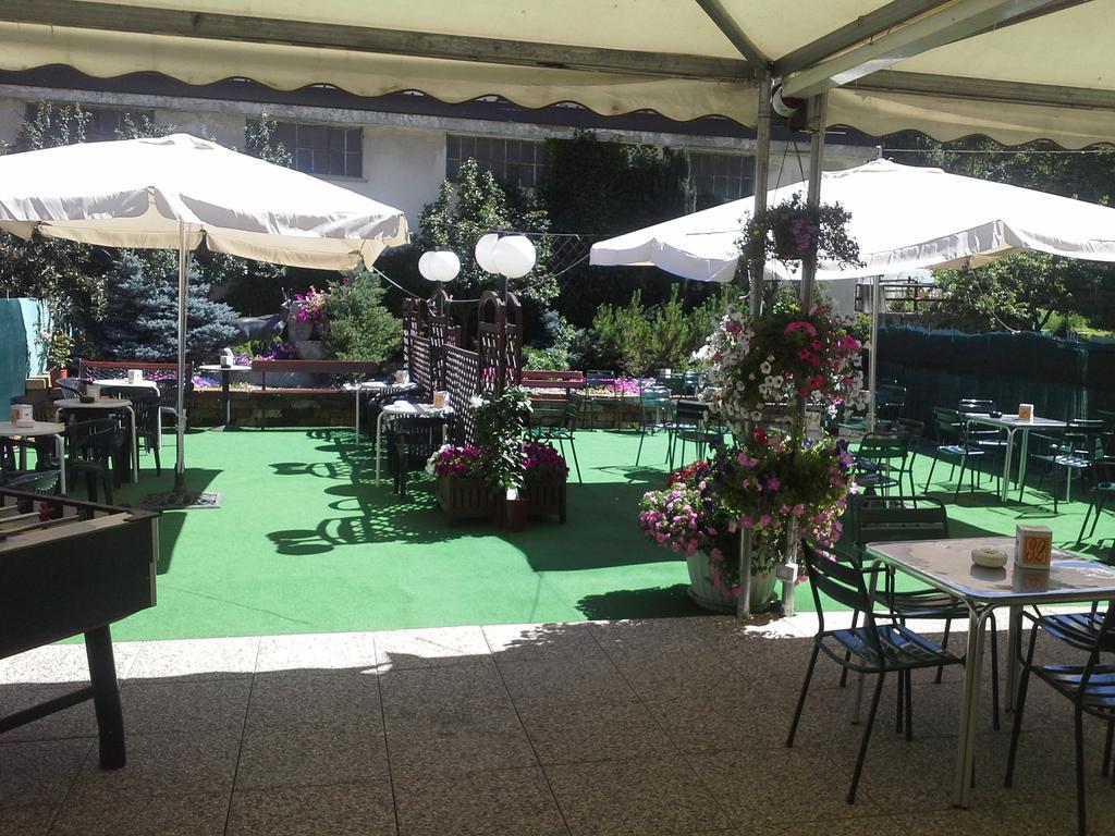 Alice Affittacamere Cesana Torinese Exterior foto